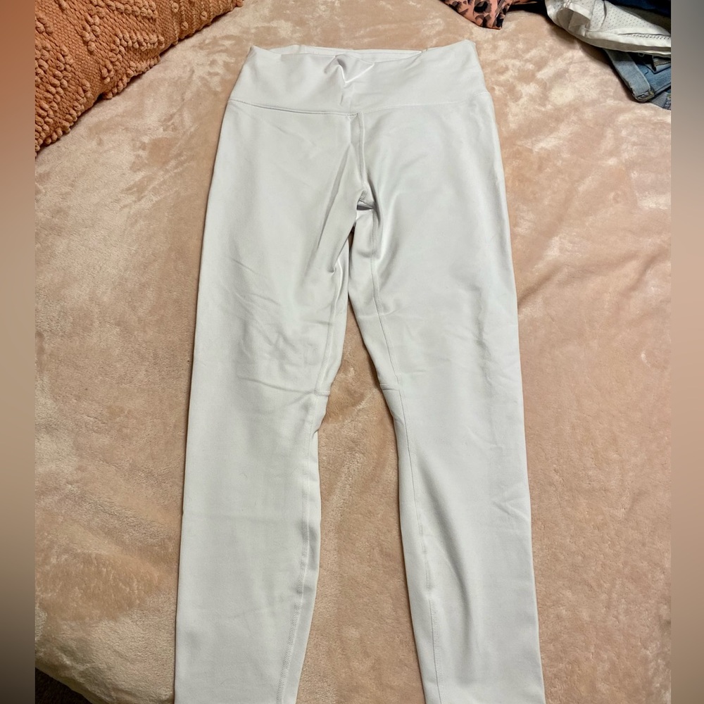 Fabletics Boost PowerHold® High-Waisted 7/8 Legging